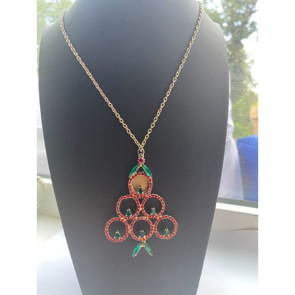 Vintage Rhinestone Christmas Tree Pendant Necklace With Gold-Tone Chain & Red/Gr - Picture 13 of 16
